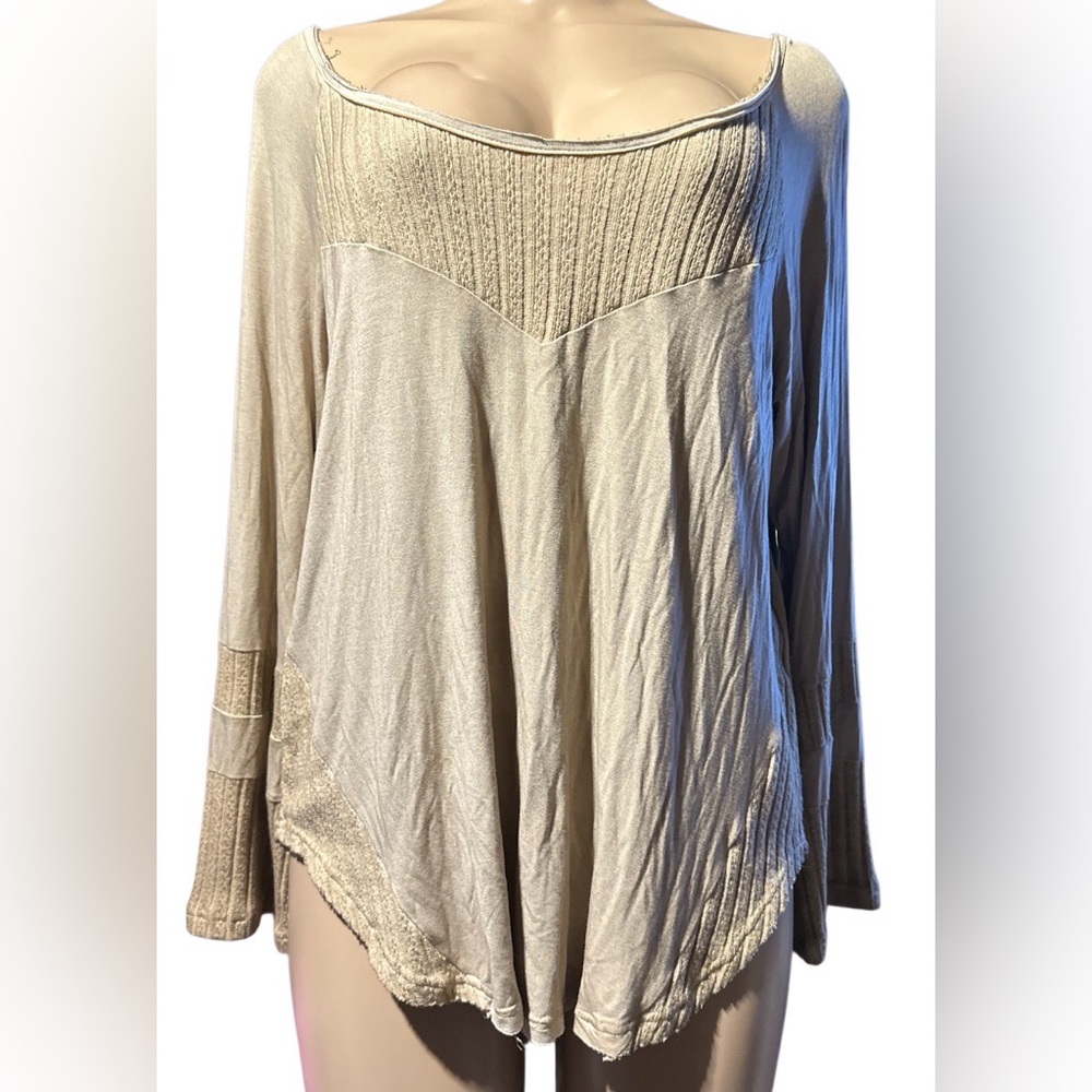 POL Long Sleeve Boho ~ Size L ~ Tan Top
